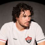 No dia em que completa 126 anos, Vitória anuncia nova camisa reserva para 2025