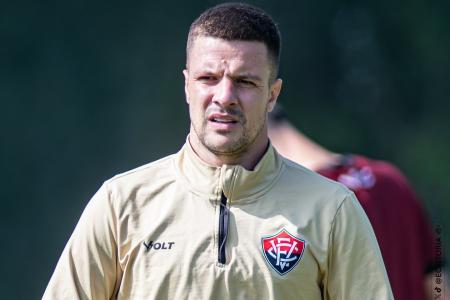 Renato Kayzer, artilheiro do Vitória no Brasileirão