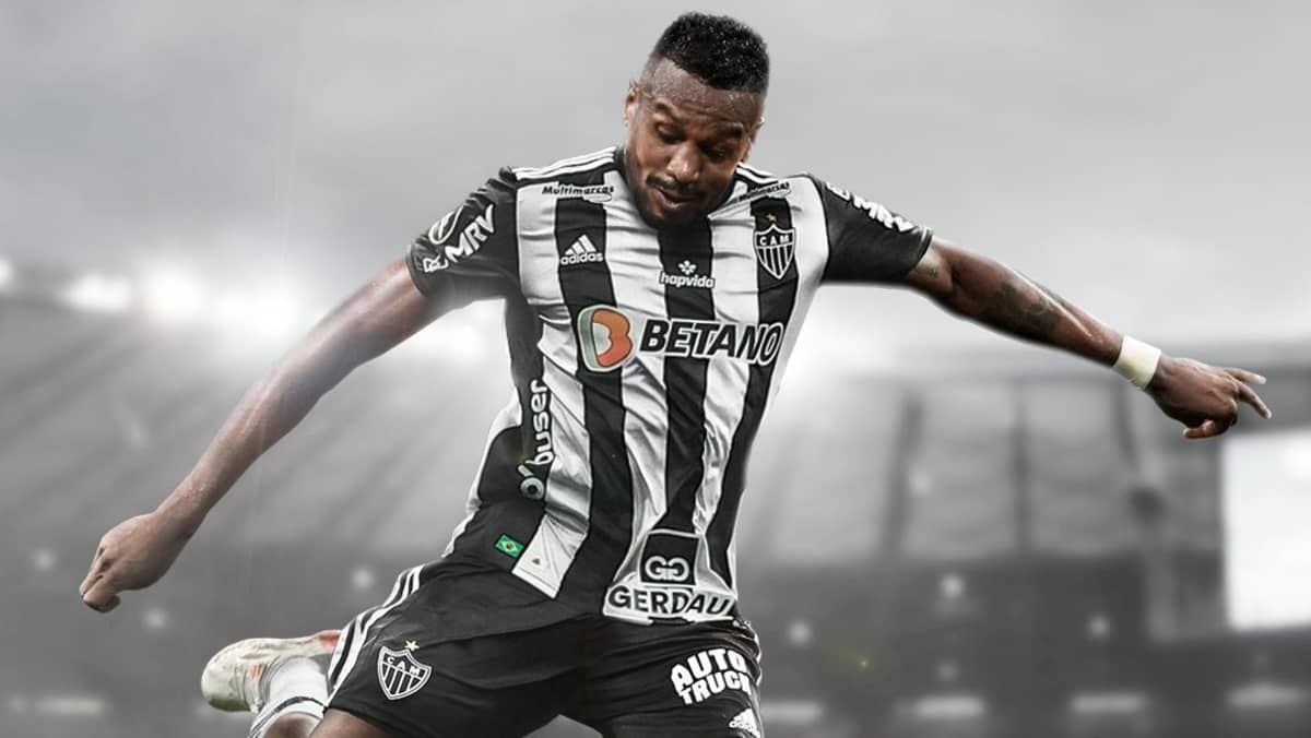 Edenilson é apresentado no Atlético: Confira entrevista ao vivo