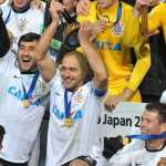 Edenilson e Jorge Henrique se reencontram 11 anos após título mundial pelo Corinthians