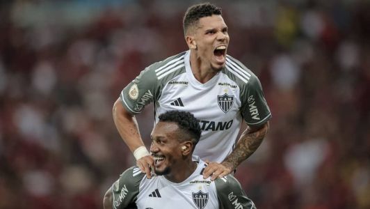 Edenílson e Paulinho marcaram para o Atlético no Maracanã, nesta quarta (29), contra o Flamengo