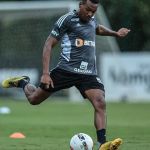 Treino do Atlético tem gol de letra, finalizações certeiras e reforços em campo; veja vídeo