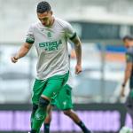 Zagueiro do América diz como superar o Cruzeiro e reforça luta na Série A: 'Muito possível'