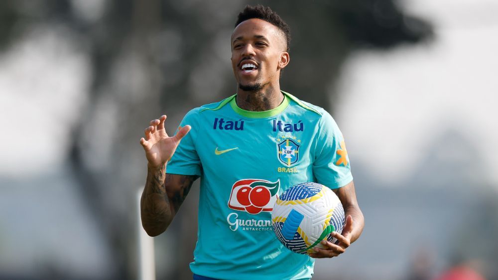 Zagueiro é cortado da Seleção Brasileira por lesão muscular