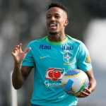 Zagueiro é cortado da Seleção Brasileira por lesão muscular