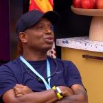 BBB 26: Chaiany confronta Edilson Capetinha e alfineta: ‘Tu é doido’