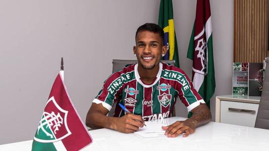 Edinho assinou com o Fluminense até 2024