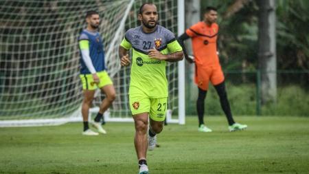 Edinho, atacante do Sport