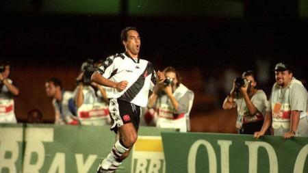 Edmundo é um dos maiores ídolos da história do Vasco