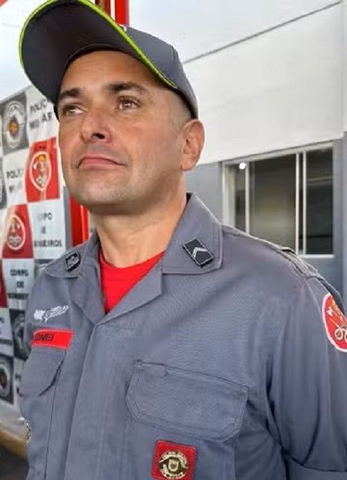 Polícia procura bombeiro suspeito de matar a ex e os filhos dela em São Paulo
