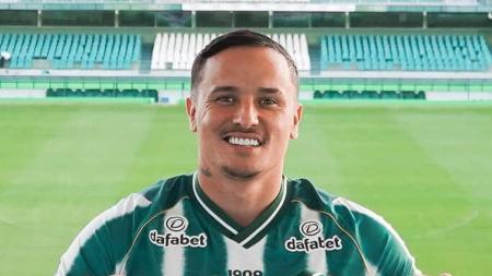Edu, atacante do Coritiba e ex-Cruzeiro