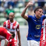 Edu diz adeus ao Cruzeiro: 'História mais bonita da minha carreira'