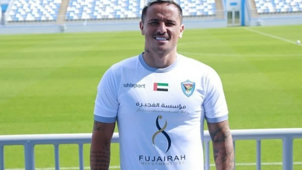 Ex-Cruzeiro, Edu estreia com gol pelo Dibba Al-Fujairah