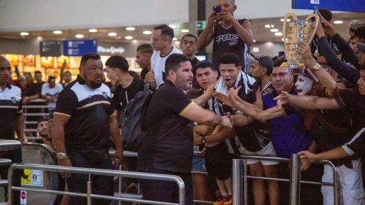 Eduardo Barroca, técnico do Ceará, conheceu as datas de mais jogos do seu time na Série B do Campeonato Brasileiro