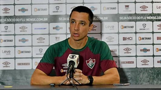 Eduardo Barros comandou o Fluminense na derrota para o Bahia