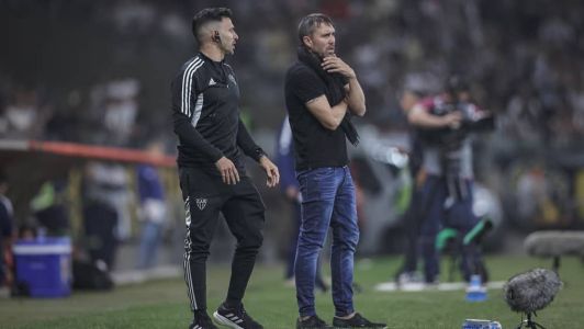 Eduardo Coudet deixou o Atlético após empate com o Bragantino, no primeiro turno