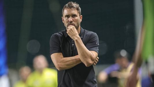 Eduardo Coudet deve ser o comandante do Atlético na estreia do Brasileirão