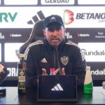 Coudet projeta seu futuro no Atlético: 'O que manda é o resultado'