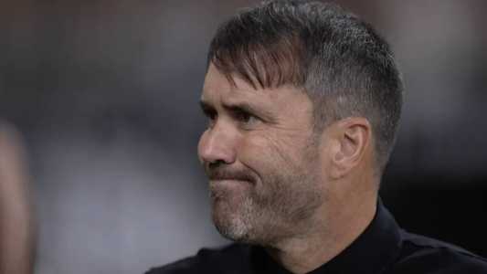Eduardo Coudet fará reunião com diretoria para definir futuro no Galo