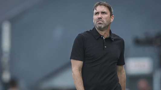 Eduardo Coudet gostou da atuação do Atlético contra o Santos