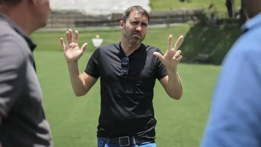 Eduardo Coudet não é mais técnico do Atlético