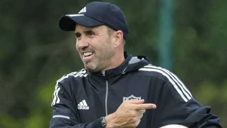 Eduardo Coudet poderá deixar o Atlético mesmo com eventual título do Mineiro