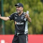 Atlético: Coudet deve poupar jogadores contra o Athletic?