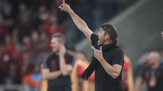 Eduardo Coudet se enfureceu com a arbitragem após a derrota do Atlético