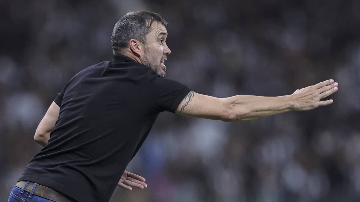 Coudet escala Atlético sem Hulk e com novidades para jogo contra o Inter; veja time