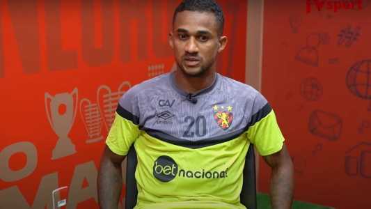 Eduardo, lateral-direito do Sport