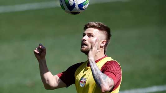 Eduardo Sasha em partida pelo Red Bull Bragantino