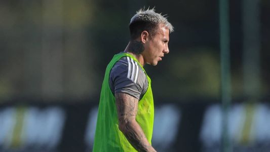 Eduardo Vargas durante treino do Atlético nesse domingo (16)
