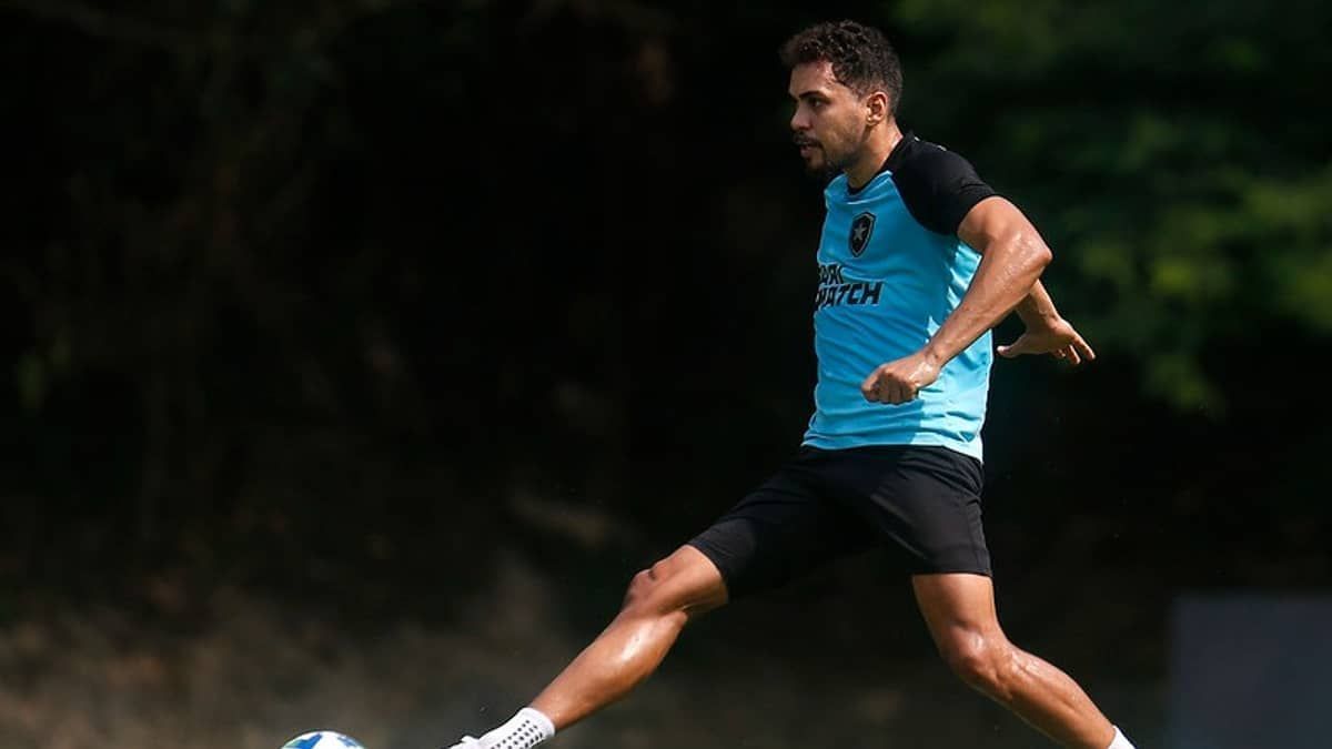 Botafogo tem desfalques contra o Corinthians; veja os relacionados