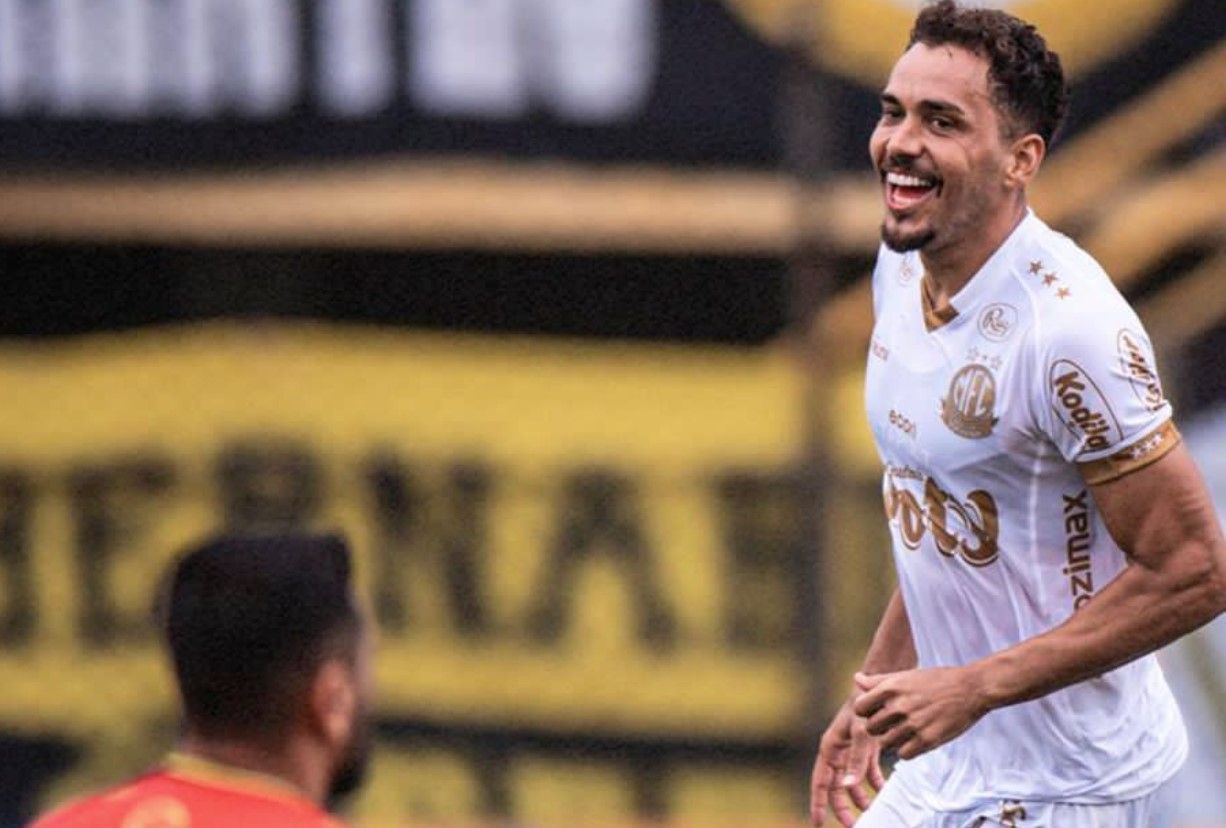 Ex-Cruzeiro marca, Mirassol goleia São Bernardo e entra no G4 do Paulistão