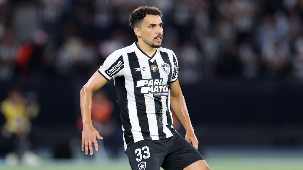 Cruzeiro: Mattos revela acerto com Eduardo, ex-meia do Botafogo
