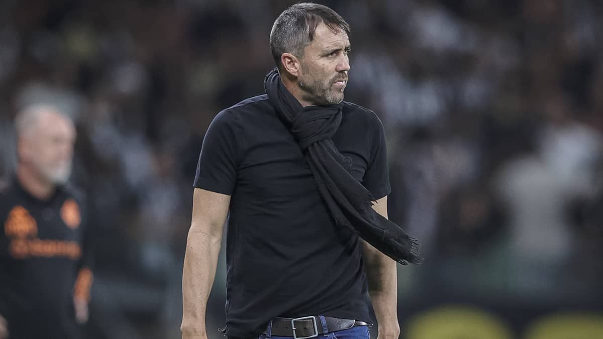Coudet comenta reencontro com o Inter: ‘tenho uma dívida com esse clube’  