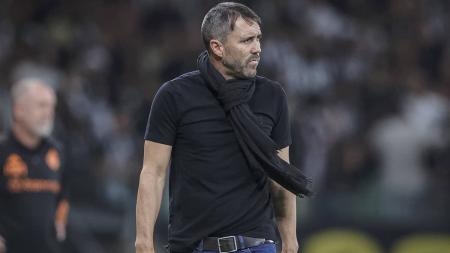 Eduarto Coudet em partida contra o Internacional