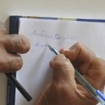 O que significa, segundo a psicologia, misturar letras maiúsculas e minúsculas na escrita?