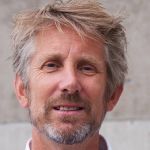 Ícone da Seleção Holandesa é internado em UTI por conta de AVC; saiba quadro