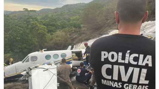 A aeronave caiu em uma cachoeira de Piedade de Caratinga, no Vale do Rio Doce, em 5 de novembro de 2021