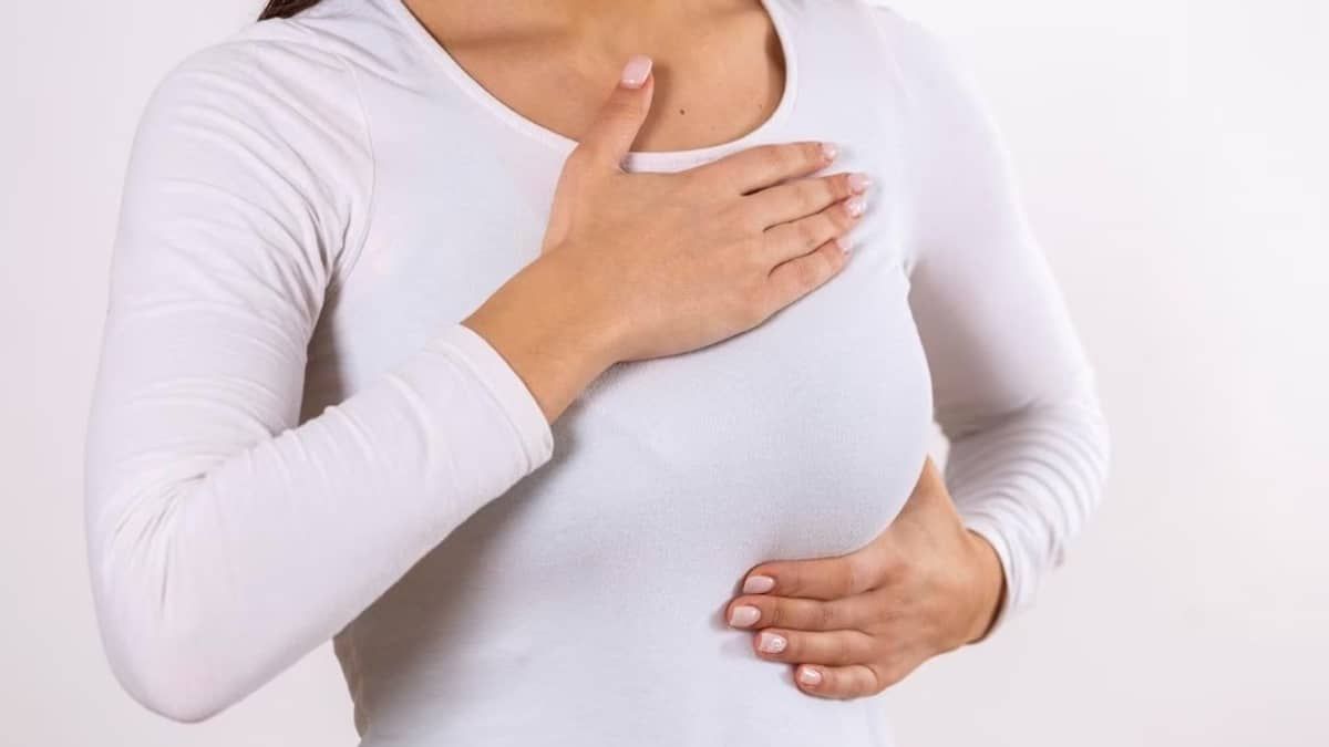 Hospital de Minas deve indenizar em R$10 mil paciente por negar cirurgia de redução mamária