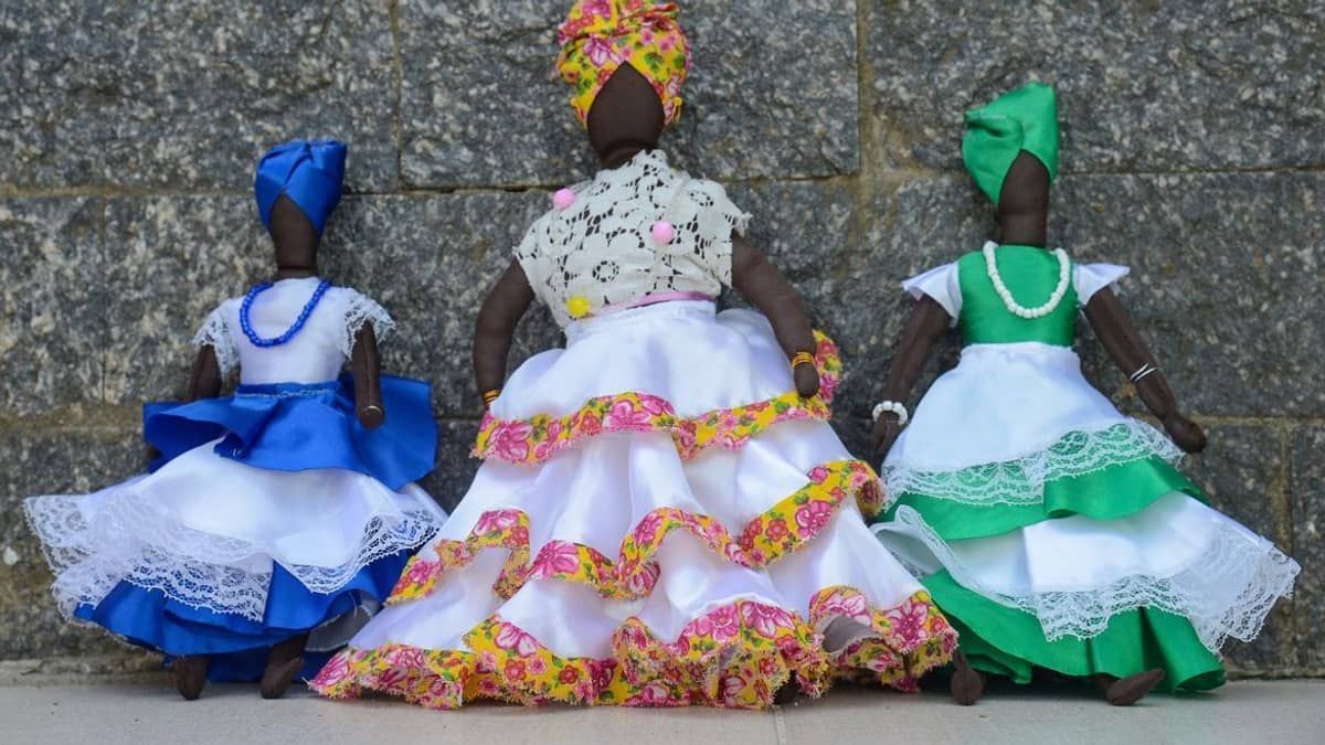 Bonecas de pano: tradição que remete às matriarcas do samba 