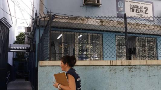 Eleições para conselheiros tutelares ocorrem em todo o país neste domingo (1º)
