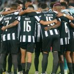 Botafogo visita o Guaraní por vaga no primeiro teste sem Tiquinho