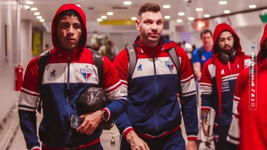 Elenco do Fortaleza já viajou para o Chile, onde encara nesta terça o Palestino, pela Copa Sul-Americana