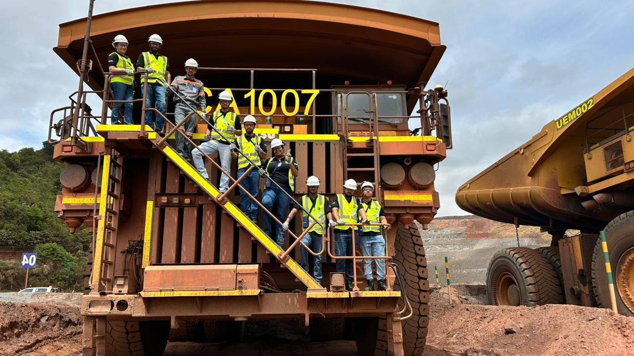 Anglo American reforça seu compromisso com o futuro ao investir em educação e na preservação da história