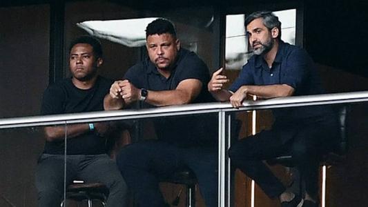 Elias, Ronaldo e Gabriel Lima assistiram jogo contra o América, em Brasília