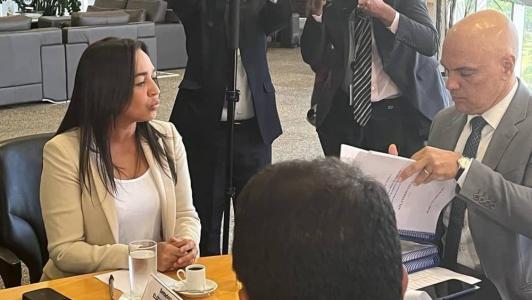 Eliziane Gama e Alexandre de Moraes