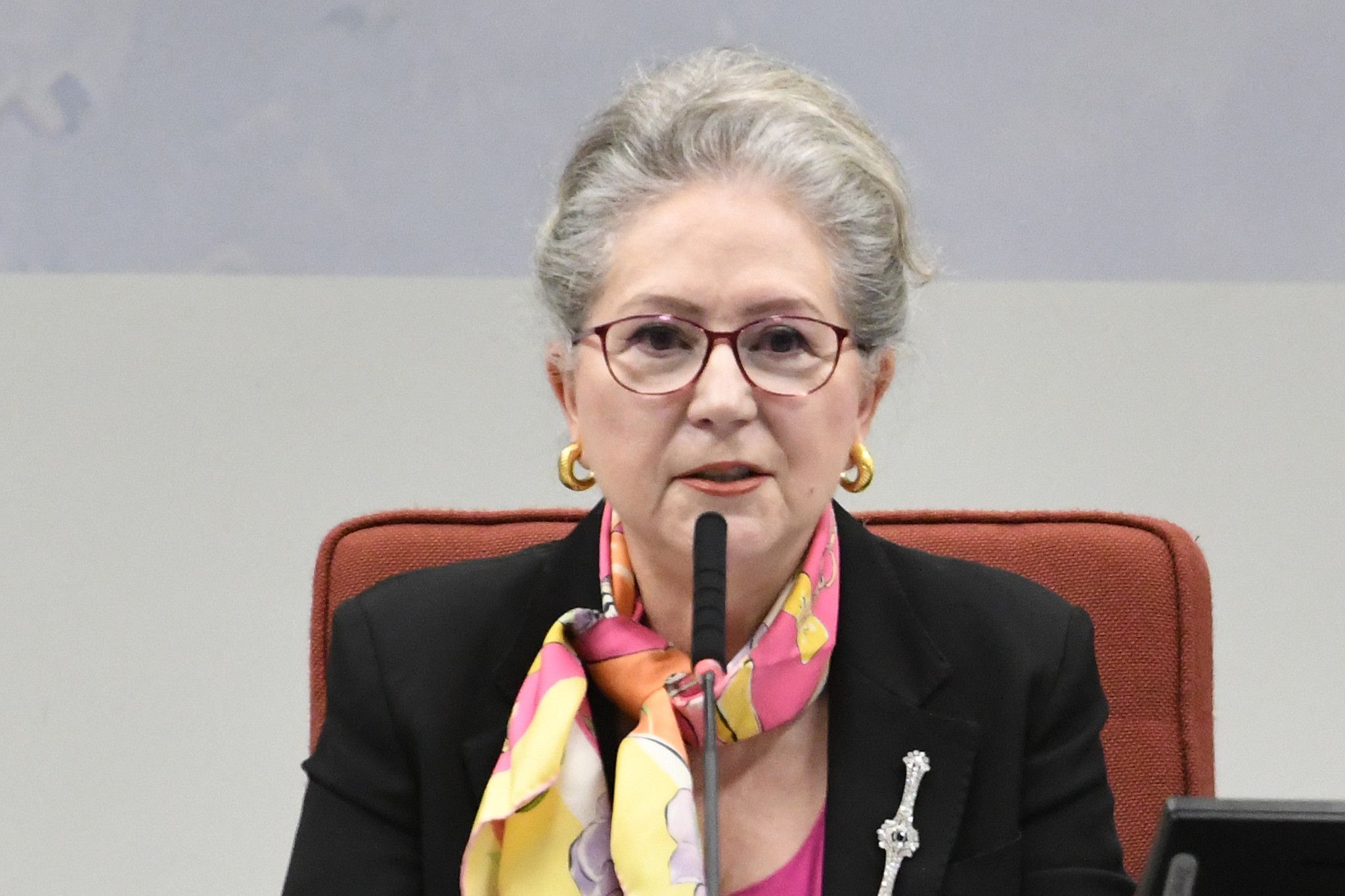 Ibram contrata parecer de ex-ministra do STF em ação contra municípios atingidos por barragens