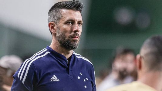 Em 1997, Cruzeiro também ficou quatro jogos sem vencer no Mineiro